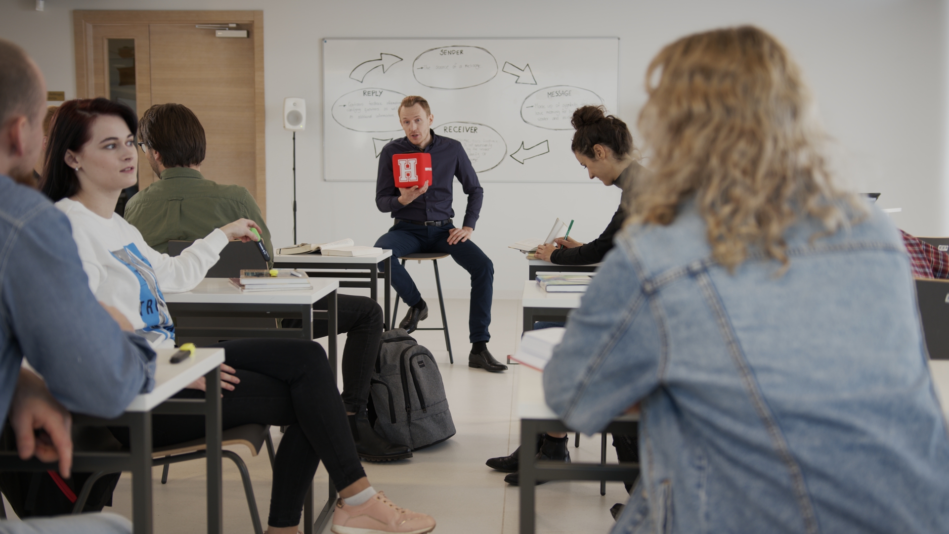 Catchbox in the hybrid classroom